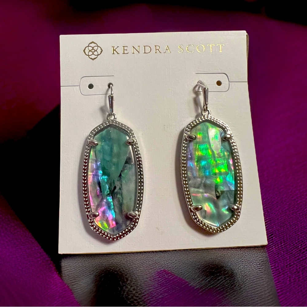 Kendra Scott NWT Elle Rhodium Plated Lilac Abalone Drop Earrings (J063) - Picture 2 of 7